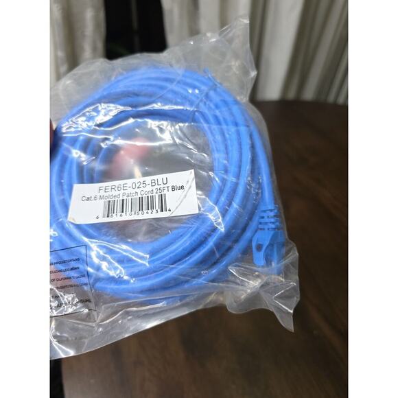 Ethernet Cable FER6E-025-BLU Cat. 6 Molded Patch Cord 25ft Blue 25-Foot CAT-6 55 - Picture 5 of 12